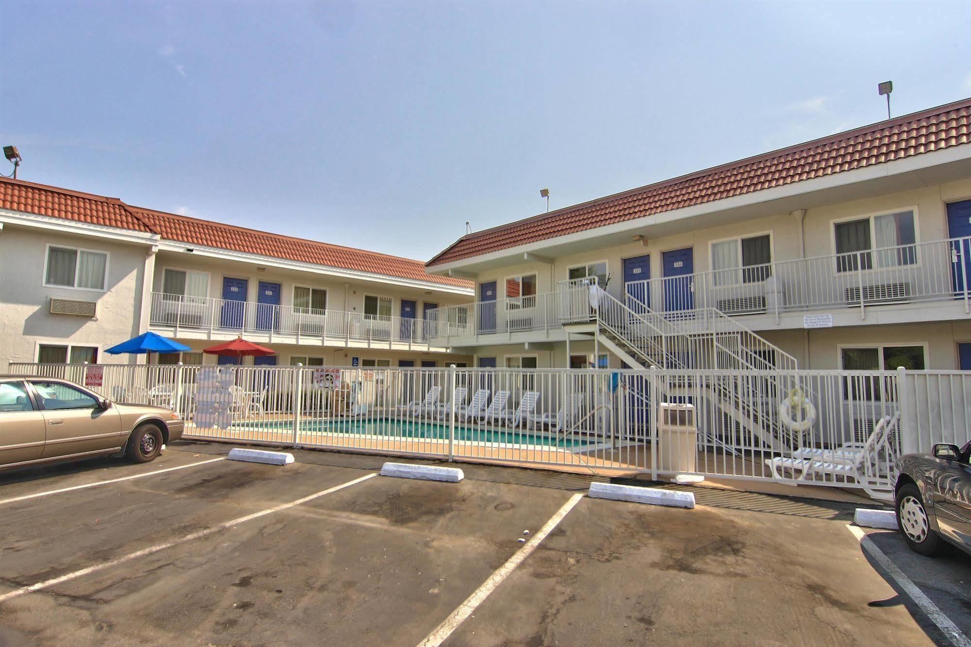 Motel 6-Sacramento, Ca - Old Sacramento North Exterior foto