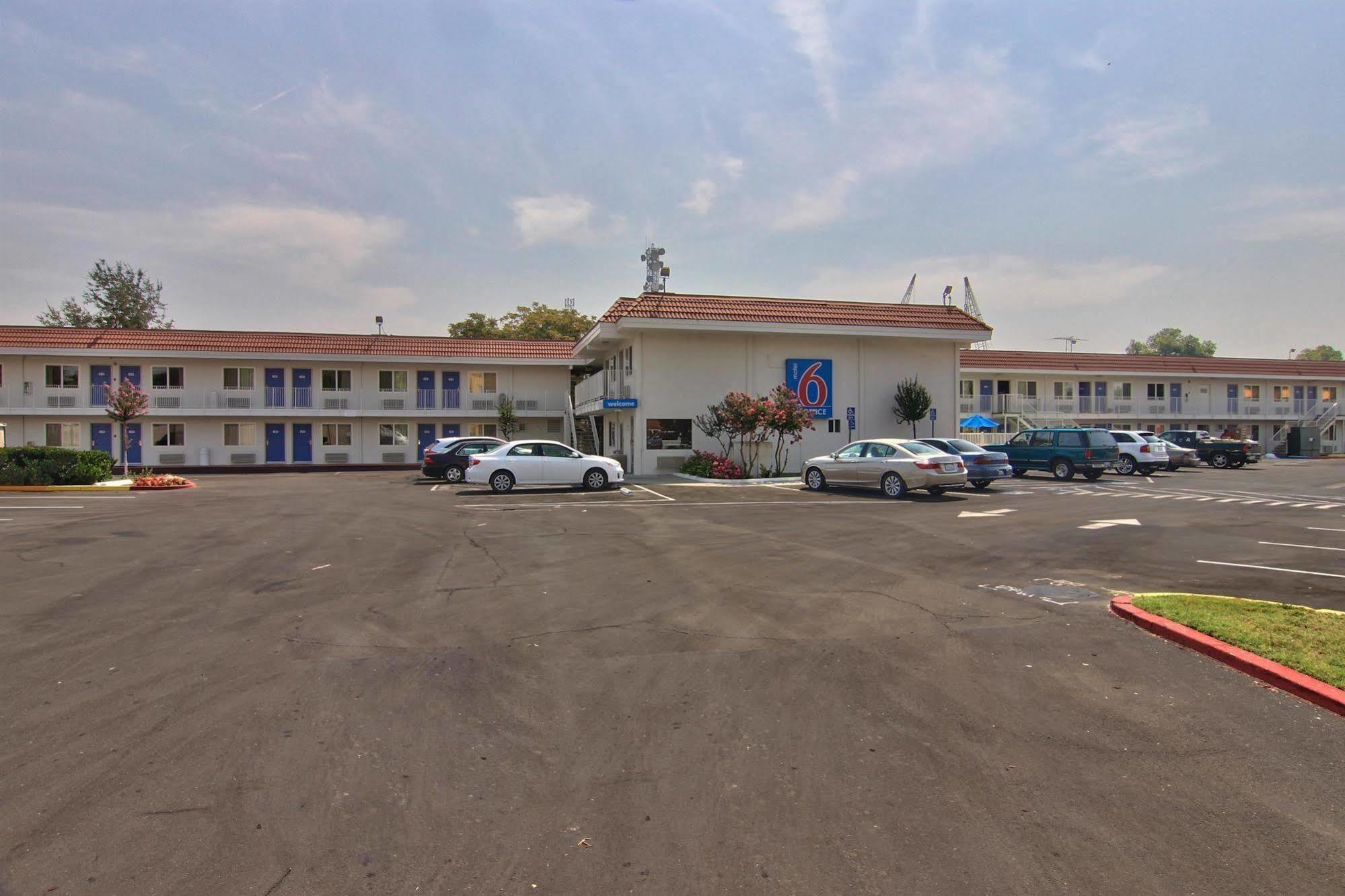 Motel 6-Sacramento, Ca - Old Sacramento North Exterior foto